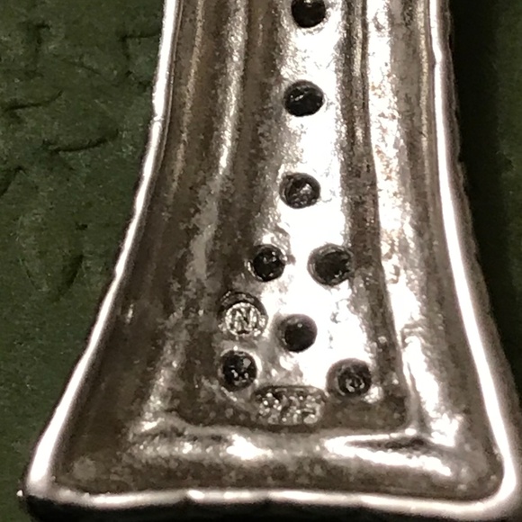 ⭐️Host Pick⭐️ Silver Pendant with CZ Stones - gorgeous quality - Picture 3 of 6